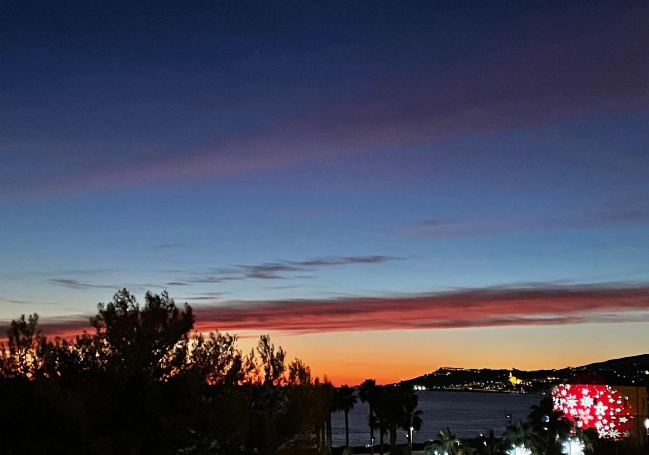 Bistrot Del Mare Apartment Santo Stefano al Mare Bagian luar foto