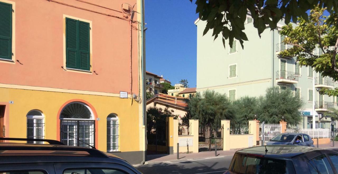 Bistrot Del Mare Apartment Santo Stefano al Mare Bagian luar foto